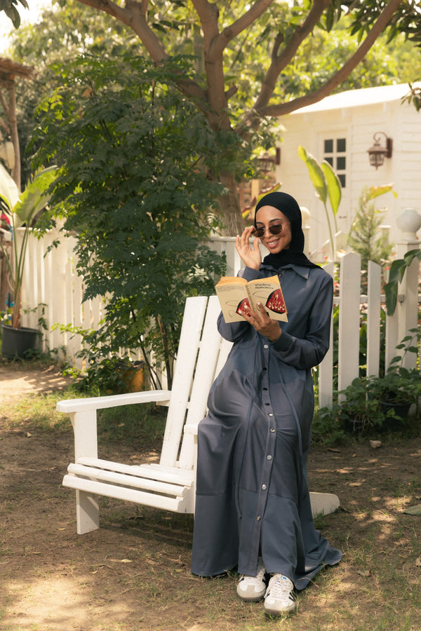 practical abaya with snaps