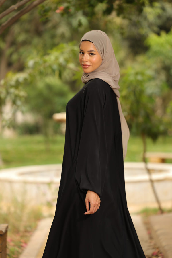 Flowey Oversized Reglan zip up Abaya