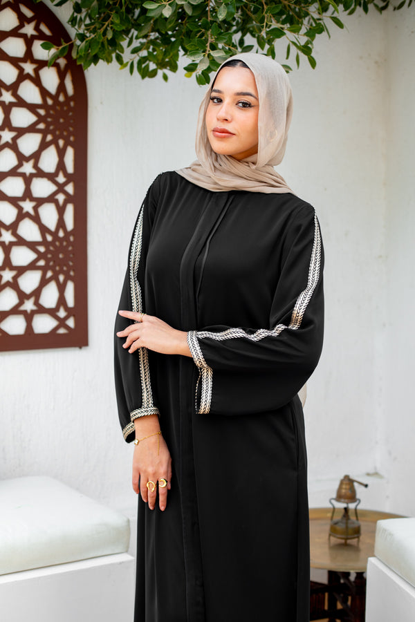 Gold Embellished Crepe open abaya