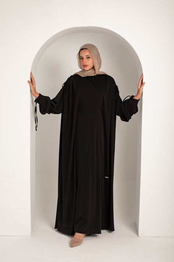 Gathered flowy Abaya