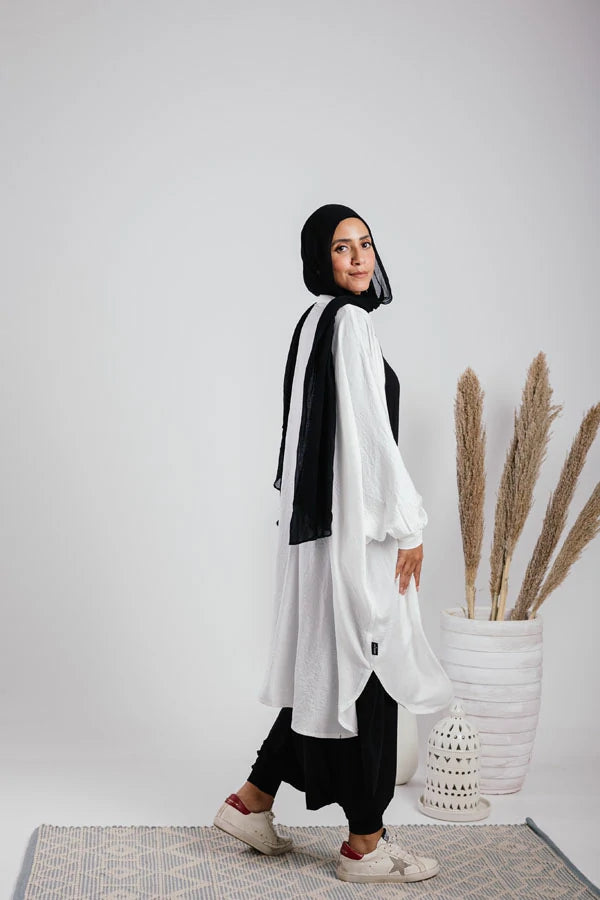 Silk Cape With Front Zippers And Pockets