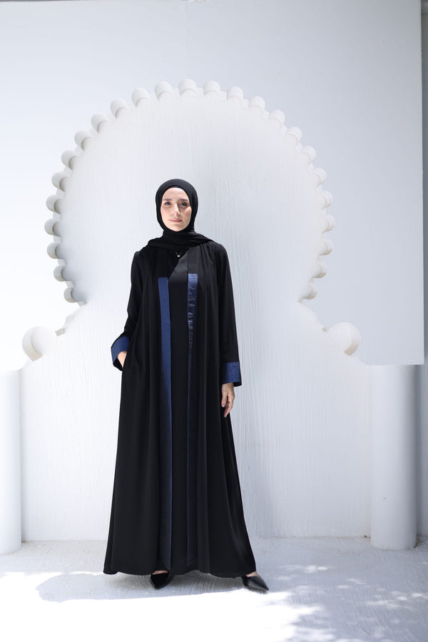 Flowy Open Abaya With Daintycontrast Detailing