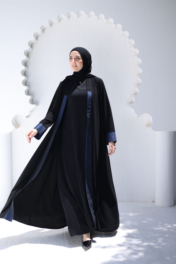 Flowy Open Abaya With Daintycontrast Detailing