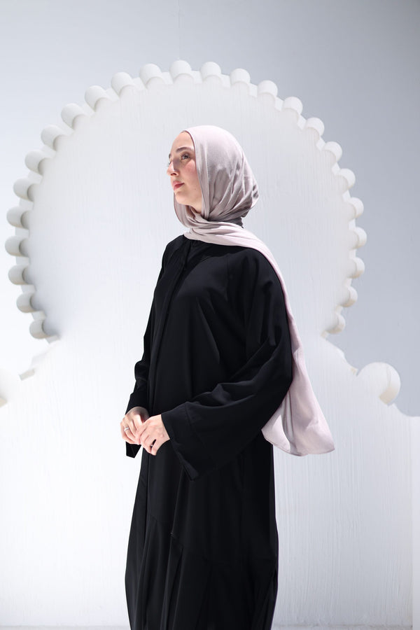 Tiered pleated closed Abaya