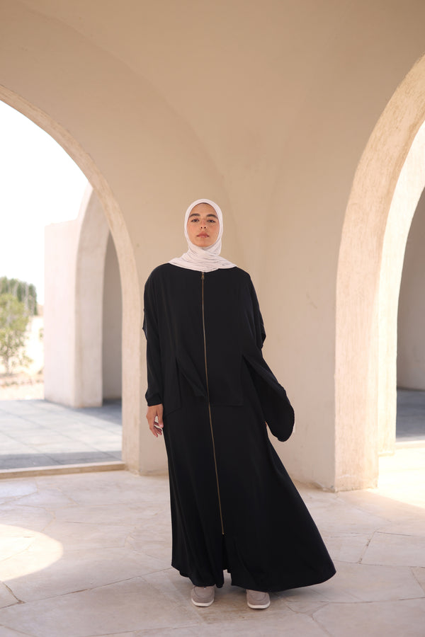 Voyager Cape Black Abaya