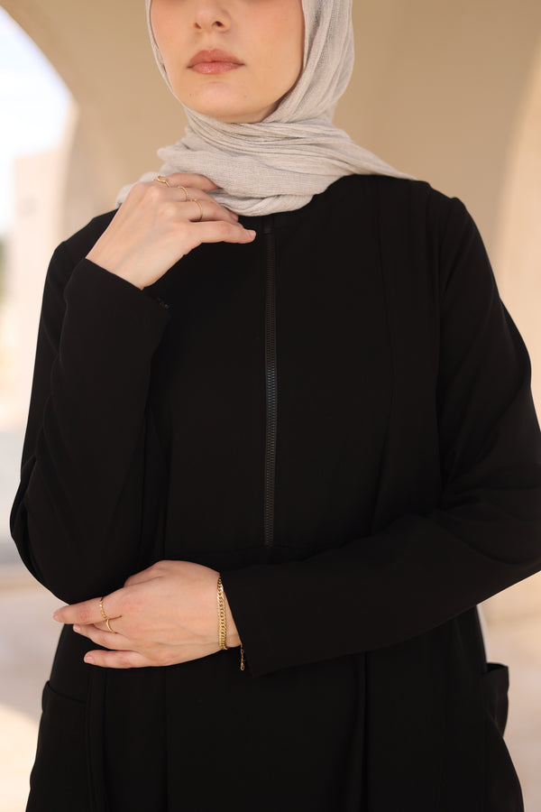 Traverse Abaya