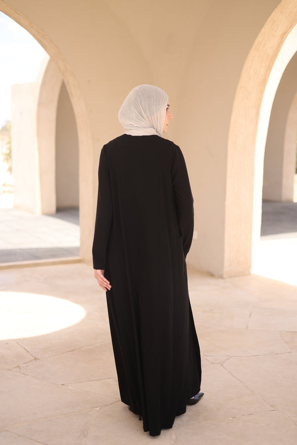 Traverse Abaya