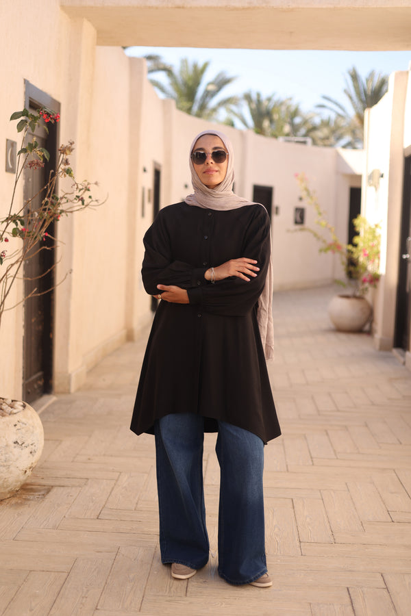 Black pleatedshirt