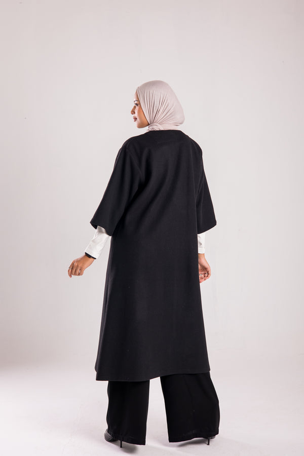 Knee length woolen coat