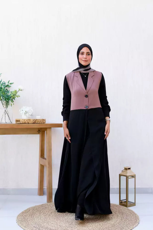 Silk Abaya riviere cafe
