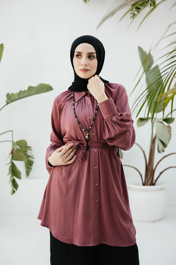 Dark pink raglan crunched silk blouse with belt