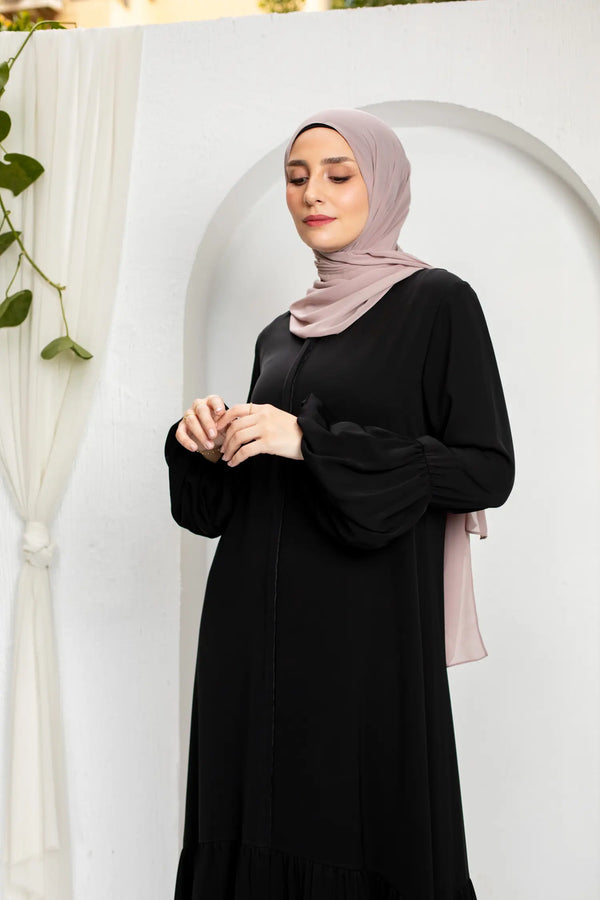 Silk abaya with puffy sleeves