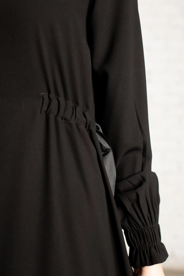 Tulip Crepe Abaya with Belt