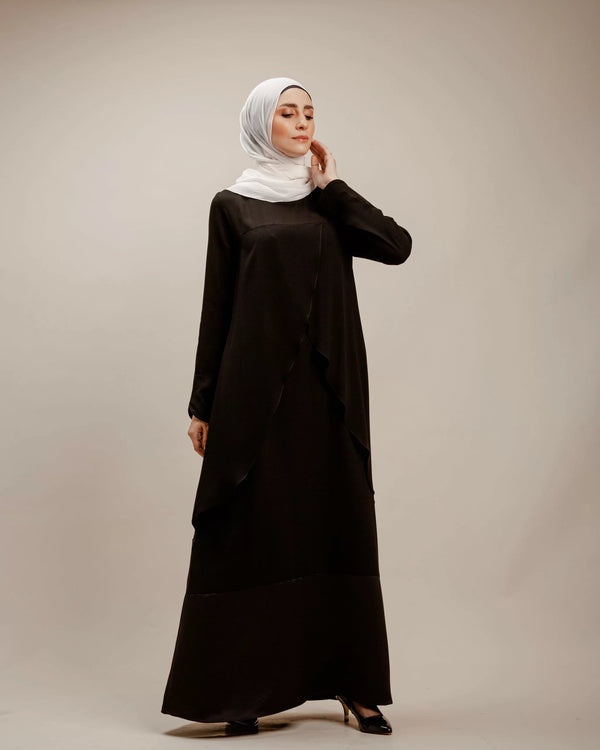 crepe Croisee Abaya with sleeves details