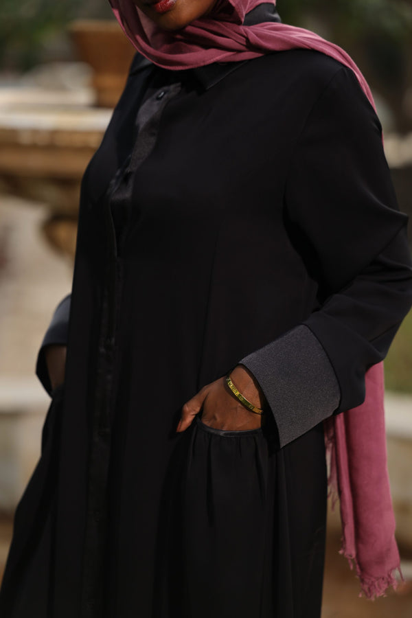 Classic button up Abaya with satin details