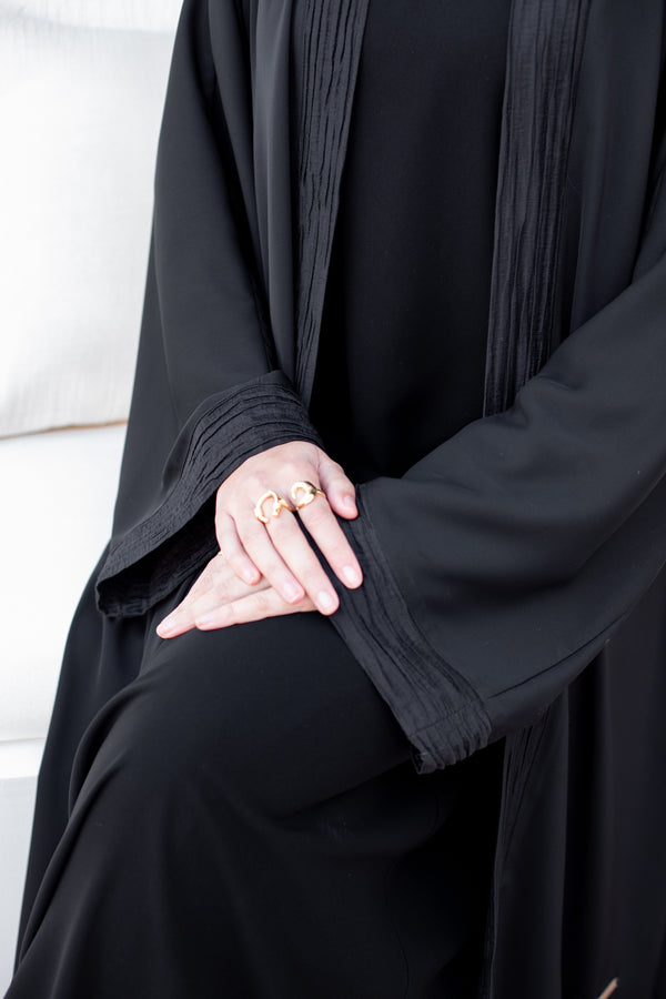 wrinkledopen abaya
