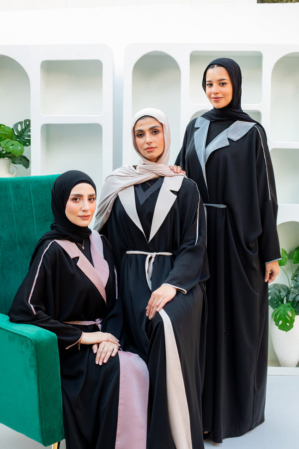 Classic Contrast Collar Open Abaya