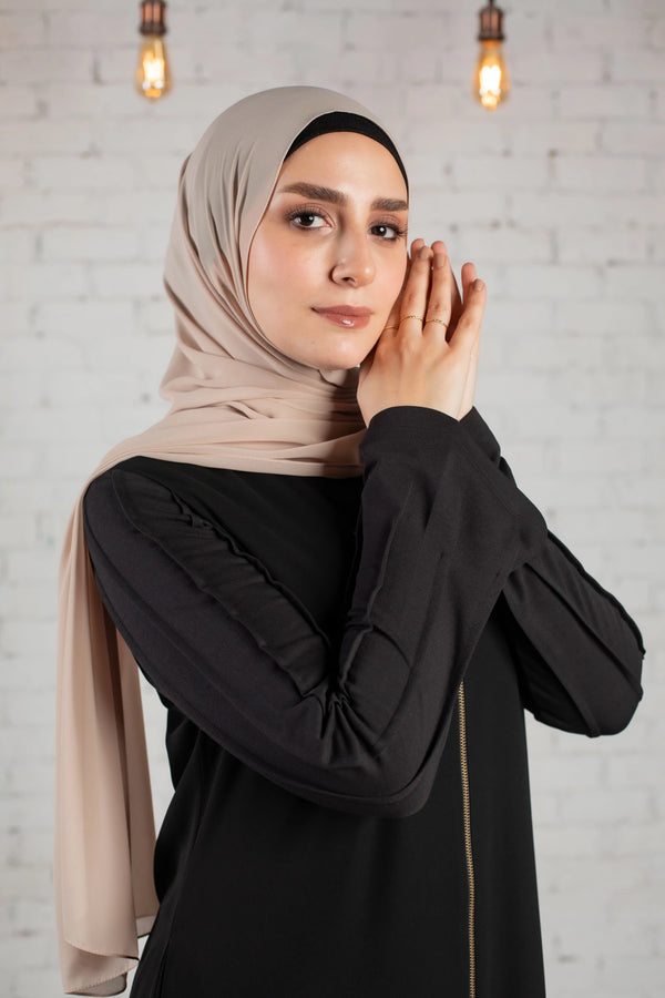 Abaya with cotton sleeves and golden zipper