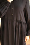 Flowing textured wide dress black