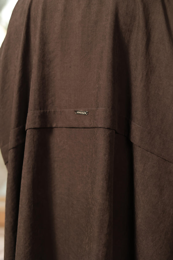 Front-Zip Elevated Cape black