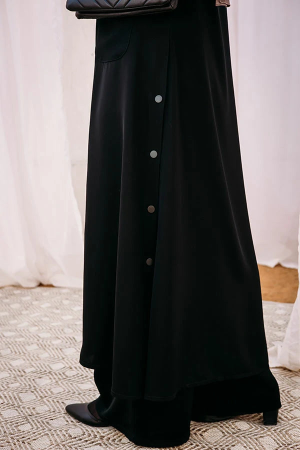 Tulip silk cardigan with side clips