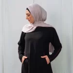 Crepe Abaya with purple linens and pockets