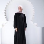 Tiered pleated closed Abaya