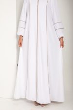 ⁦Abaya with  Beige Embroidery⁩ - الصورة ⁦3⁩